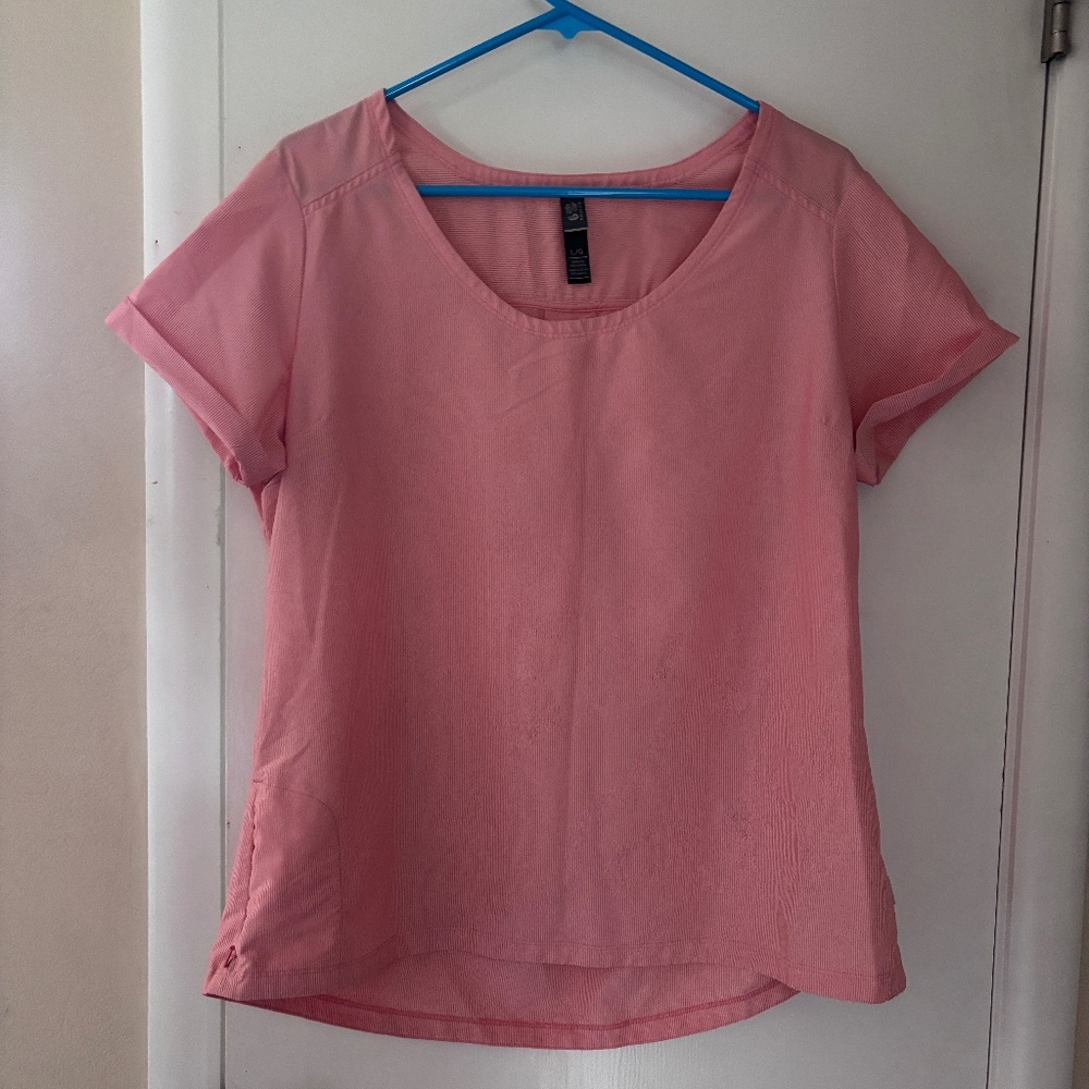 Mountain Hardware T-Shirt